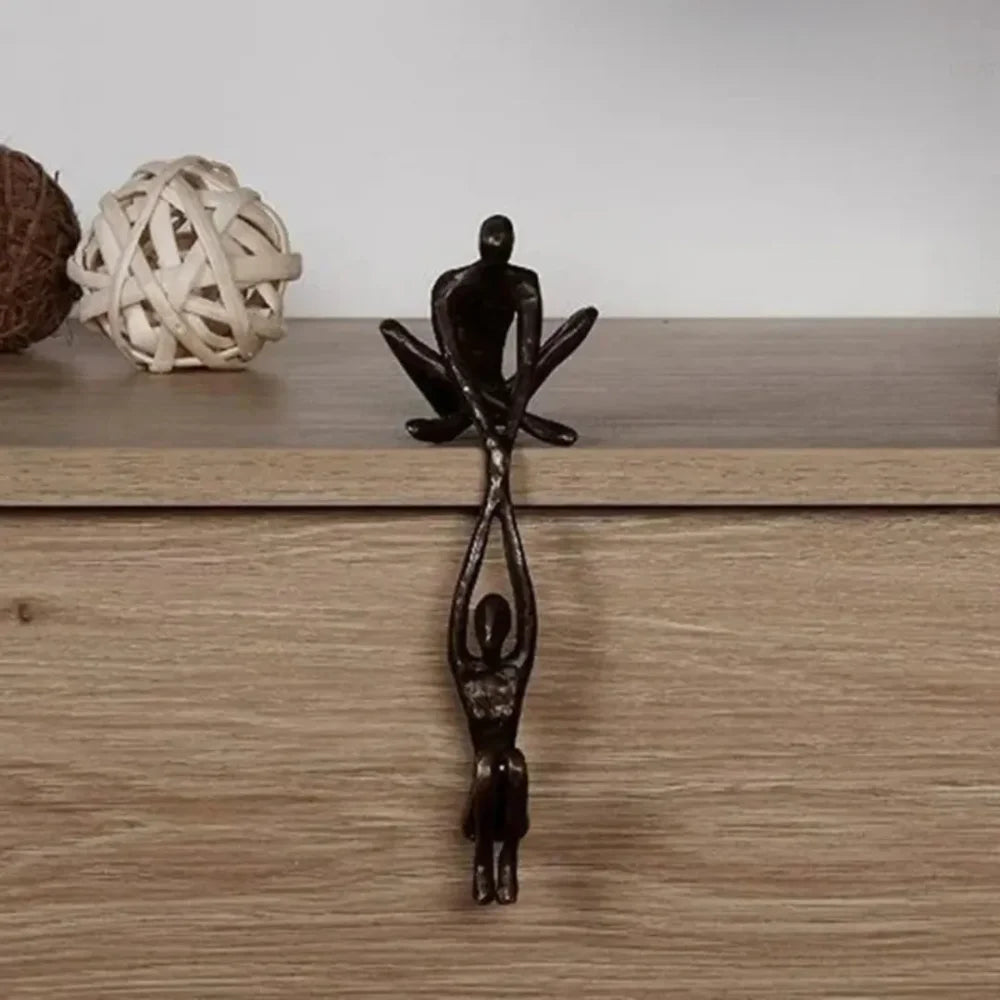 Escultura Homem E Mulher Em Resina - Tazzi